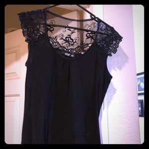 XL black shirt with lace on back
